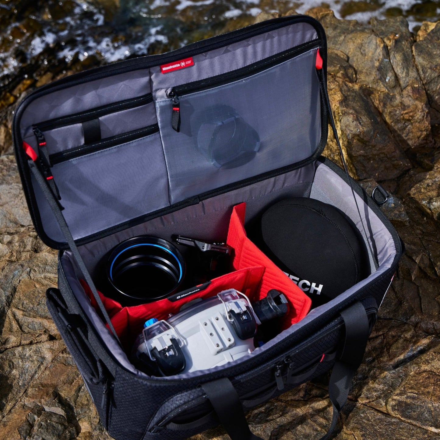 
                  
                    Pro Light Cineloader Medium | AquaTech.AU
                  
                